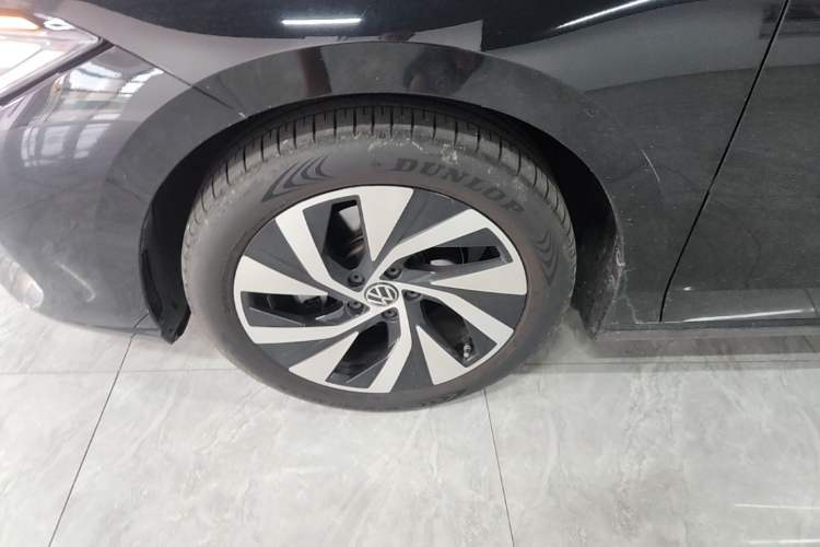 Used Volkswagen Passat 2025 Pro 300TSI Dragon Glory Edition Left Front Wheel Hub