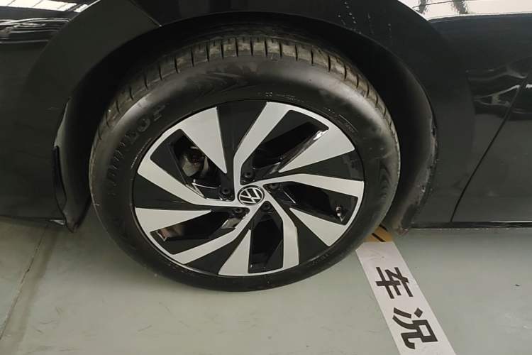 Used Volkswagen Passat 2025 Pro 380TSI Dragon Glory Edition Left Front Wheel Hub