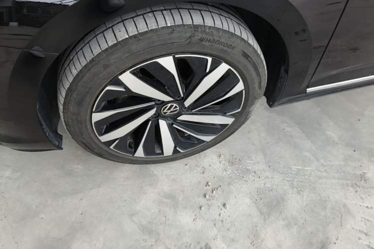 Used Volkswagen Passat 2025 Premium Version 380TSI Dragon Edition Left Front Wheel Hub