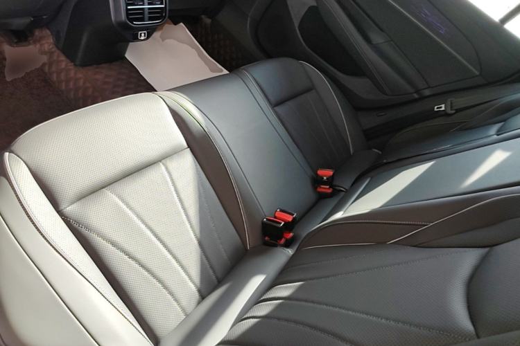 Used Volkswagen Passat 2025 Pro 380TSI Dragon Glory Edition Left Rear Seat