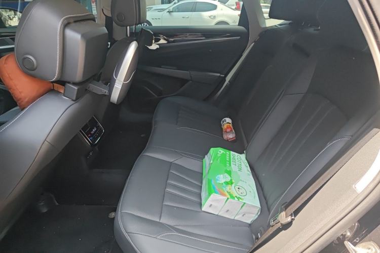 Used Volkswagen Passat 2025 Outstanding Model 380TSI Starry Dragon Edition Left Rear Seat