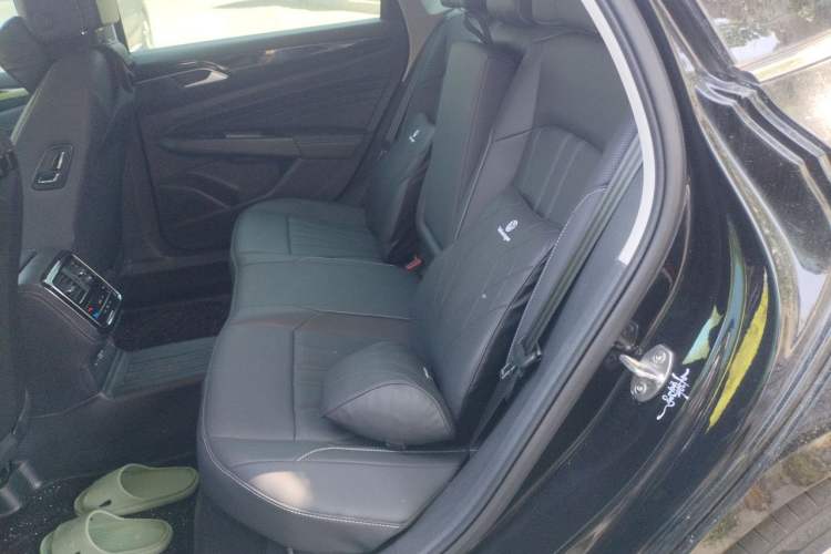 Used Volkswagen Passat 2025 Outstanding Model 380TSI Starry Dragon Edition Left Rear Seat