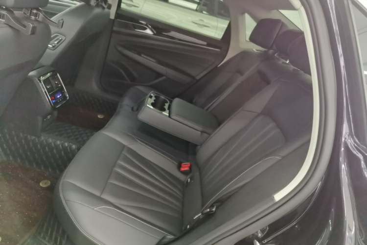 Used Volkswagen Passat 2025 Outstanding Model 380TSI Starry Dragon Edition Left Rear Seat
