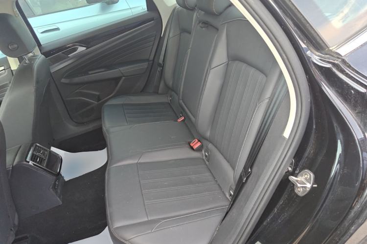 Used Volkswagen Passat 2025 Outstanding Model 280TSI Business Edition Left Rear Seat