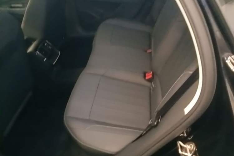Used Volkswagen Passat 2025 Outstanding Model 280TSI Business Edition Left Rear Seat
