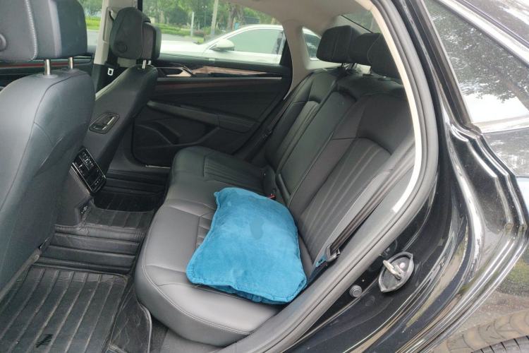 Used Volkswagen Passat 2025 Outstanding Model 380TSI Starry Dragon Glorious Edition Left Rear Seat