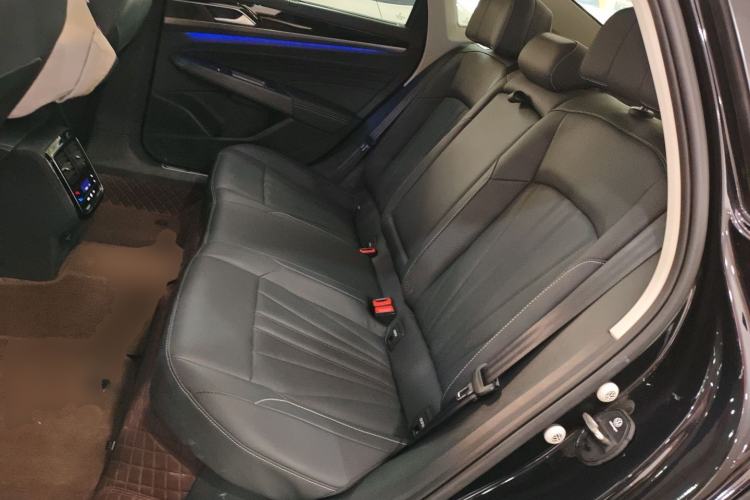 Used Volkswagen Passat 2025 Outstanding Model 380TSI Starry Dragon Glorious Edition Left Rear Seat