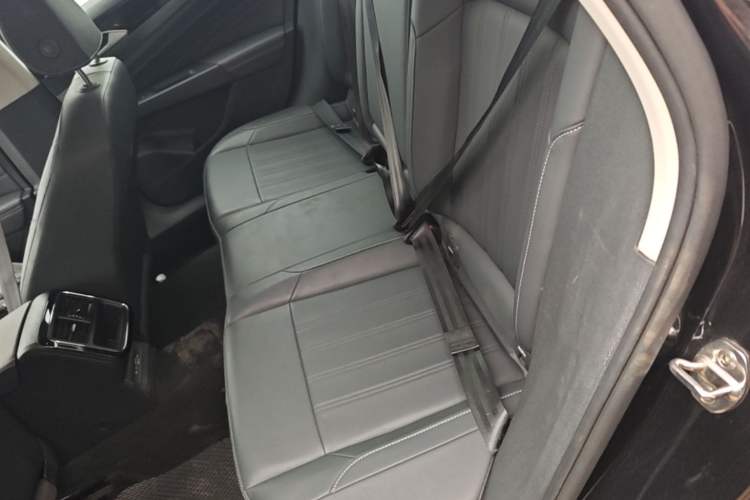 Used Volkswagen Passat 2025 Outstanding Model 280TSI Business Edition Left Rear Seat