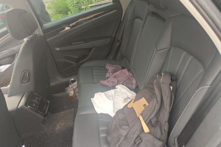 Used Volkswagen Passat 2025 Outstanding Model 330TSI Elite Edition Left Rear Seat
