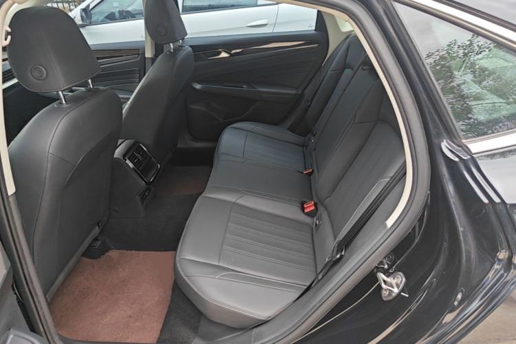 Used Volkswagen Passat 2025 Outstanding Model 280TSI Business Edition Left Rear Seat