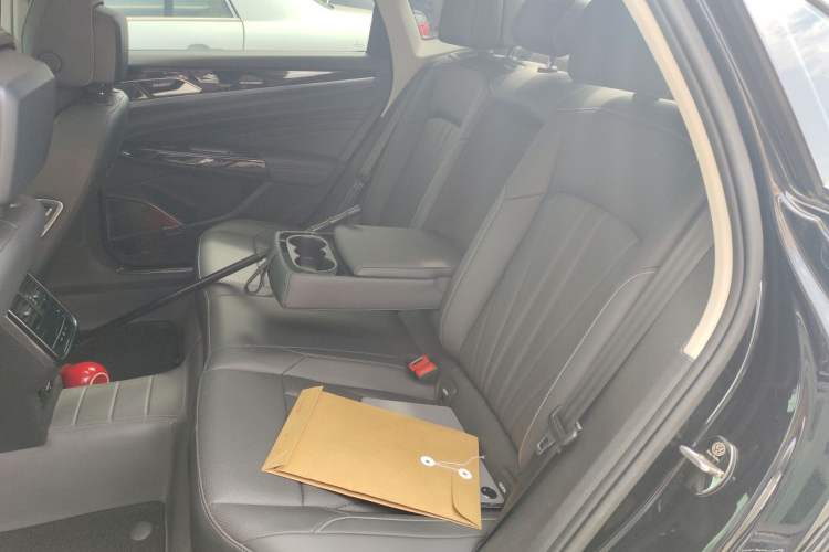 Used Volkswagen Passat 2025 Outstanding Model 380TSI Starry Dragon Edition Left Rear Seat