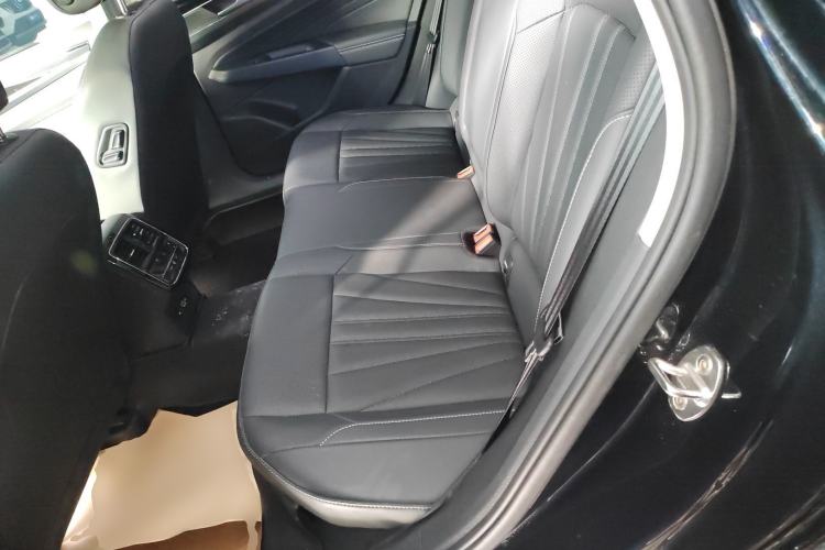 Used Volkswagen Passat 2025 Premium Version 380TSI Dragon Edition Left Rear Seat