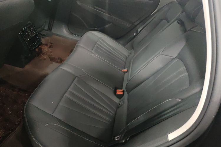 Used Volkswagen Passat 2025 Premium Version 380TSI Dragon Edition Left Rear Seat