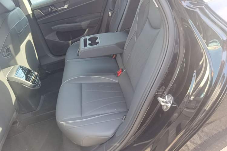 Used Volkswagen Passat 2025 Pro 380TSI Dragon Edition Left Rear Seat