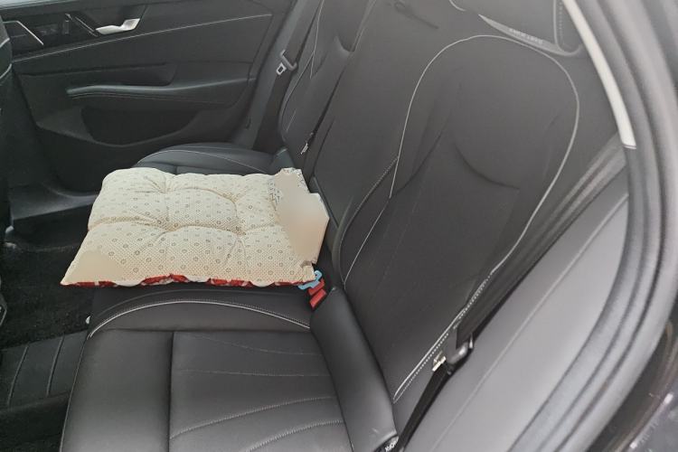 Used Volkswagen Passat 2025 Pro 380TSI Dragon Edition Left Rear Seat