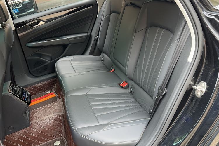 Used Volkswagen Passat 2025 Outstanding Model 380TSI Starry Dragon Edition Left Rear Seat