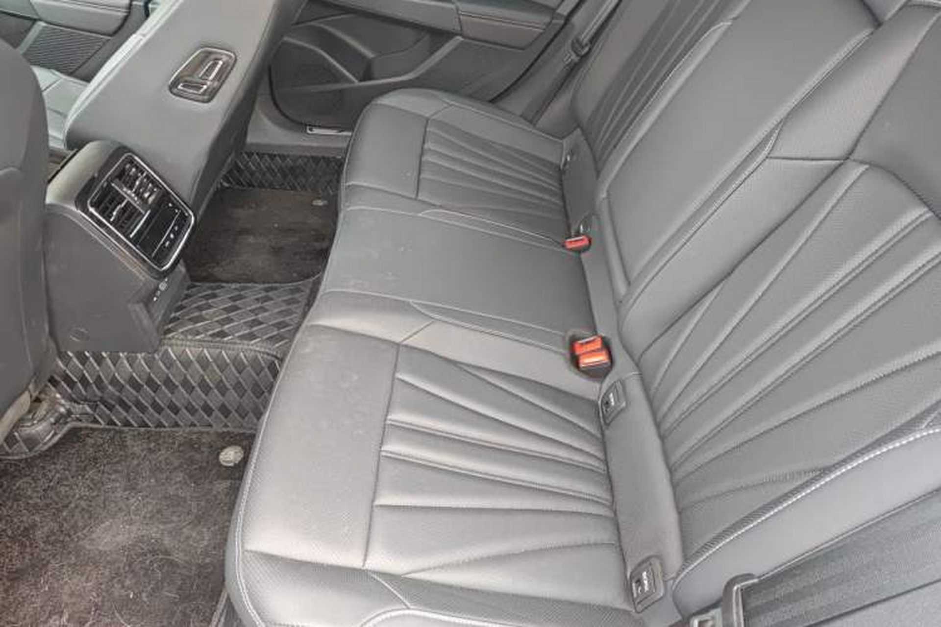 Used Volkswagen Passat 2025 Outstanding Model 380TSI Dragon Glory Edition Left Rear Seat