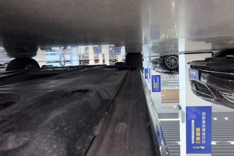 Used Volkswagen Passat 2025 Outstanding Model 280TSI Business Edition Left Side Sill