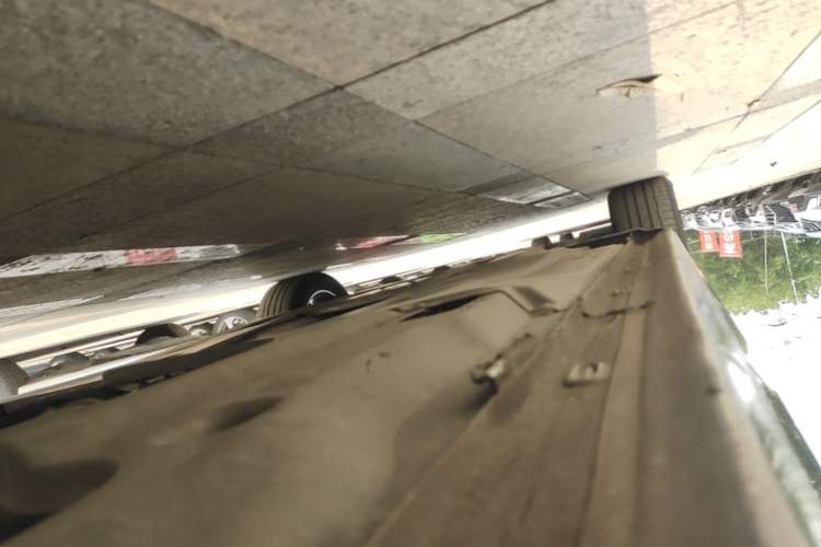 Used Volkswagen Passat 2025 Outstanding Model 280TSI Business Edition Left Side Sill