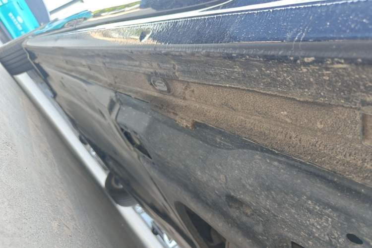 Used Volkswagen Passat 2025 Outstanding Model 280TSI Business Edition Left Side Sill