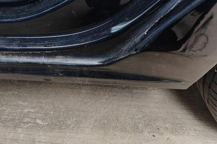 Used Volkswagen Passat 2025 Outstanding Model 280TSI Business Edition Left Side Sill