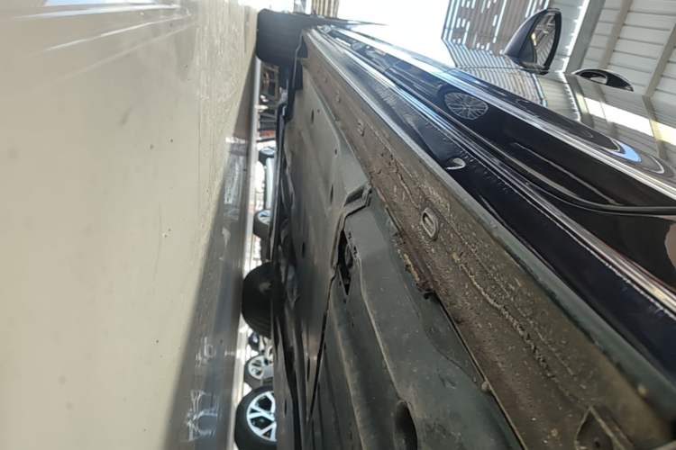 Used Volkswagen Passat 2025 Outstanding Model 330TSI Starry Elite Edition Left Side Sill