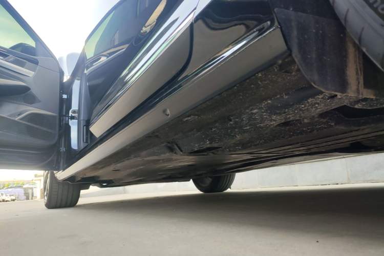 Used Volkswagen Passat 2025 Outstanding Model 380TSI Starry Dragon Edition Left Side Sill