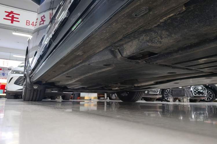 Used Volkswagen Passat 2025 Outstanding Model 330TSI Starry Elite Edition Left Side Sill