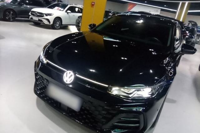 Used Volkswagen Passat 2025 Pro 380TSI Starry Dragon Edition