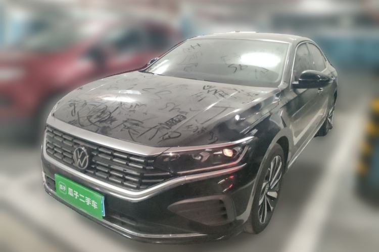Used Volkswagen Passat 2025 Premium Version 380TSI Dragon Edition Guazi used car, China used car export, Used car for sale, Used  cars, Cheapest cars for sale