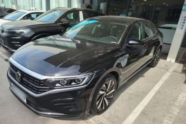Used Volkswagen Passat 2025 Outstanding Model 380TSI Dragon Glory Edition