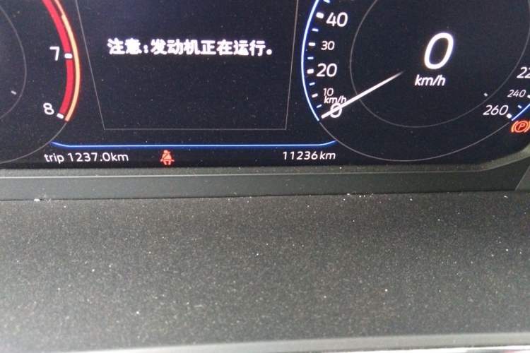 Used Volkswagen Passat 2025 Outstanding Model 380TSI Dragon Glory Edition Odometer Close Up
