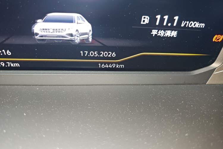 Used Volkswagen Passat 2025 Premium Version 380TSI Dragon Edition Odometer Close Up