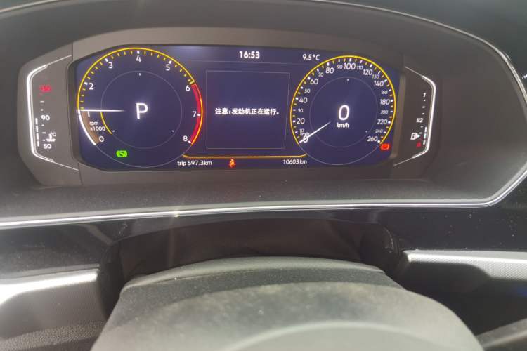 Used Volkswagen Passat 2025 Outstanding Model 330TSI Starry Elite Edition Odometer Close Up