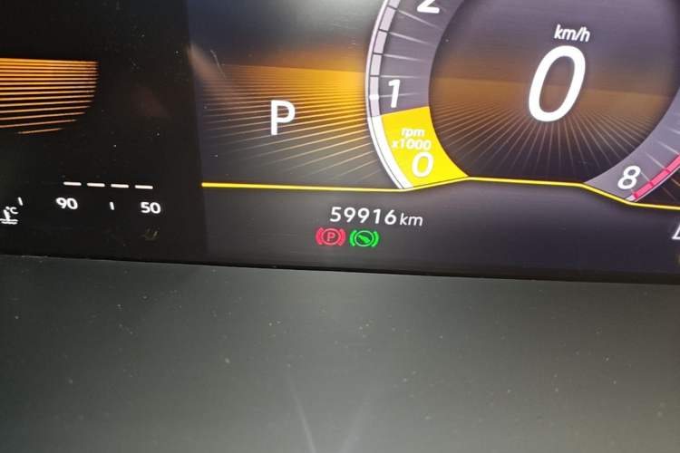 Used Volkswagen Passat 2025 Outstanding Model 280TSI Business Edition Odometer Close Up