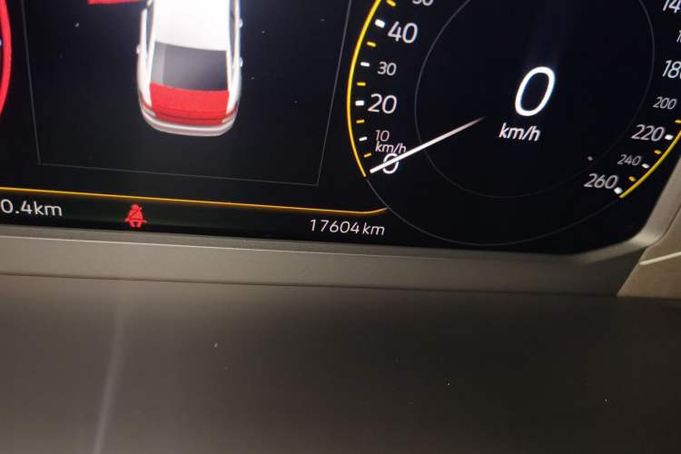 Used Volkswagen Passat 2025 Outstanding Model 330TSI Starry Elite Edition Odometer Close Up