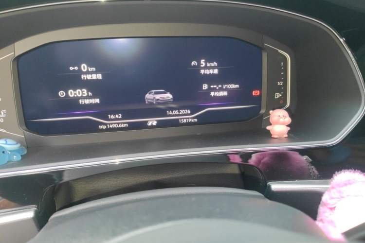 Used Volkswagen Passat 2025 Outstanding Model 380TSI Starry Dragon Edition Odometer Close Up