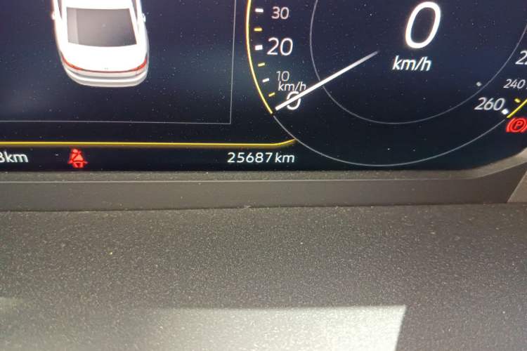 Used Volkswagen Passat 2025 Outstanding Model 380TSI Starry Dragon Edition Odometer Close Up