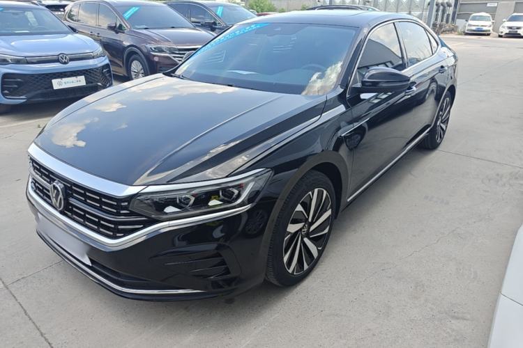 Used Volkswagen Passat 2025 Outstanding Model 380TSI Dragon Glory Edition Guazi used car, China used car export, Used car for sale, Used  cars, Cheapest cars for sale