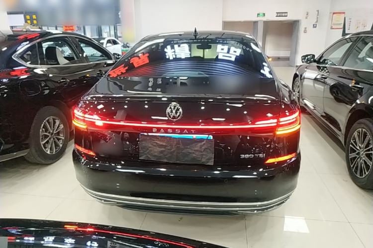 Used Volkswagen Passat 2025 Outstanding Model 380TSI Starry Dragon Glorious Edition Rear