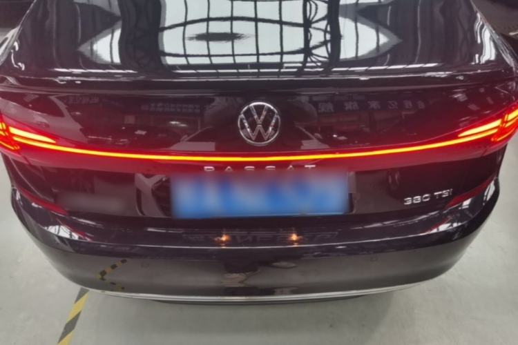 Used Volkswagen Passat 2025 Outstanding Model 380TSI Dragon Glory Edition Rear