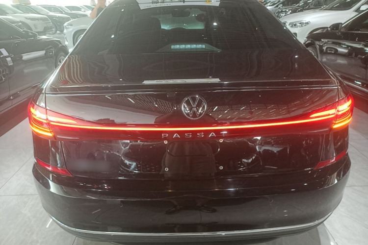 Used Volkswagen Passat 2025 Outstanding Model 330TSI Starry Elite Edition Rear