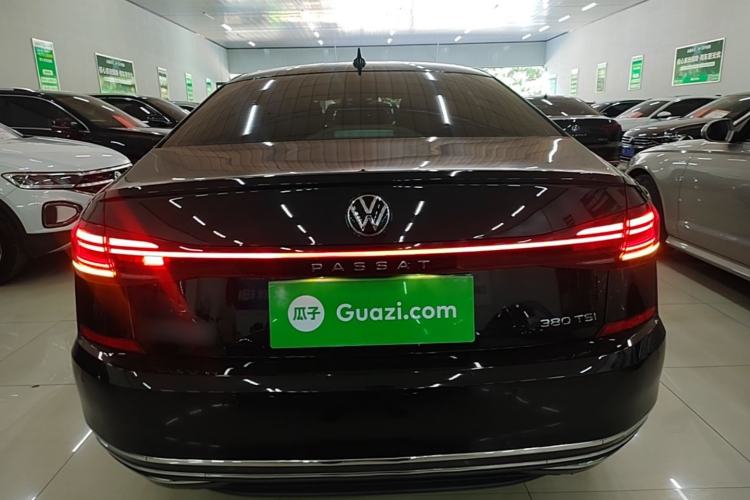 Used Volkswagen Passat 2025 Outstanding Model 380TSI Dragon Glory Edition Rear