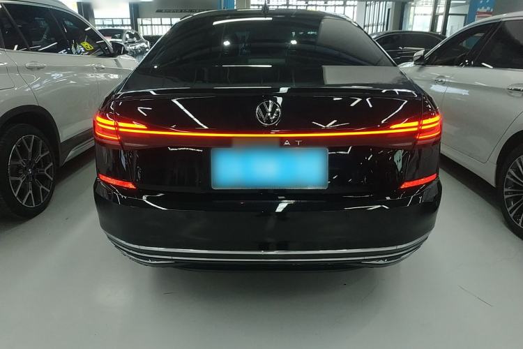 Used Volkswagen Passat 2025 Premium Version 380TSI Dragon Edition Rear