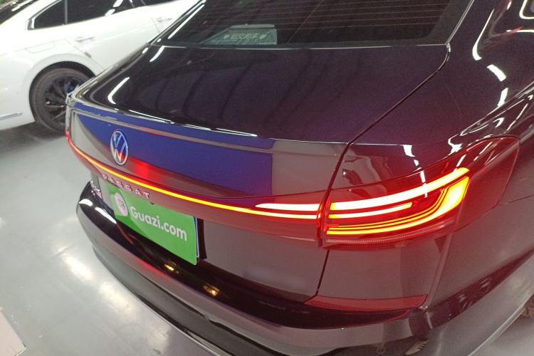 Used Volkswagen Passat 2025 Premium Version 380TSI Dragon Edition Rear