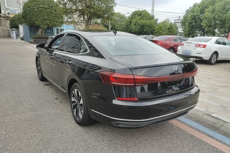 Used Volkswagen Passat 2025 Outstanding Model 280TSI Business Edition Rear Left 45 Deg