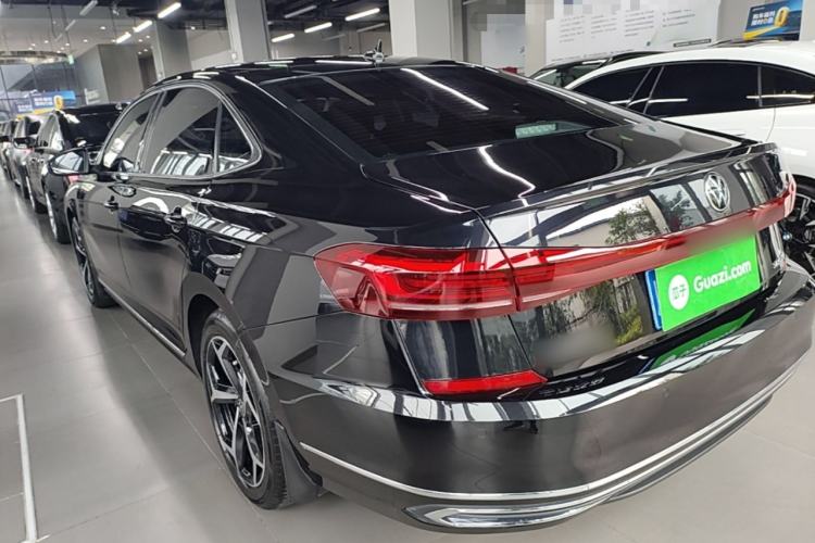 Used Volkswagen Passat 2025 Outstanding Model 380TSI Starry Dragon Edition Rear Left 45 Deg