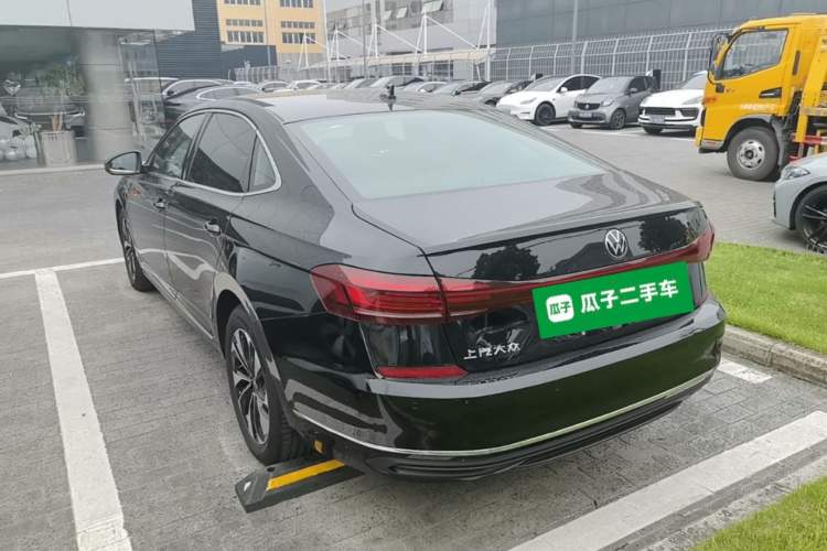 Used Volkswagen Passat 2025 Outstanding Model 280TSI Business Edition Rear Left 45 Deg