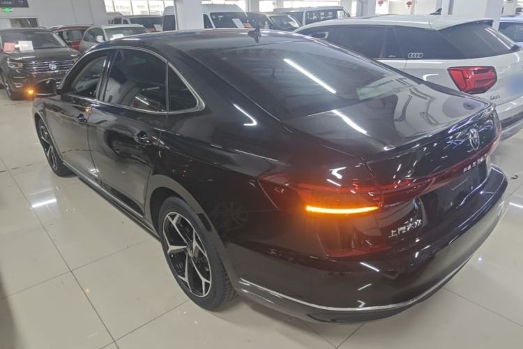 Used Volkswagen Passat 2025 Outstanding Model 330TSI Starry Elite Edition Rear Left 45 Deg