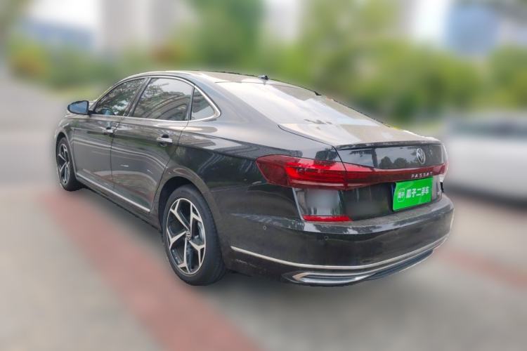 Used Volkswagen Passat 2025 Outstanding Model 380TSI Starry Dragon Glorious Edition Rear Left 45 Deg